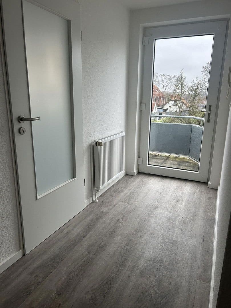 Prenájom bytu 3-izbový 72 m², Bremen, Brémy Prenájom bytu 3-izbový 72 m², Bremen, Brémy