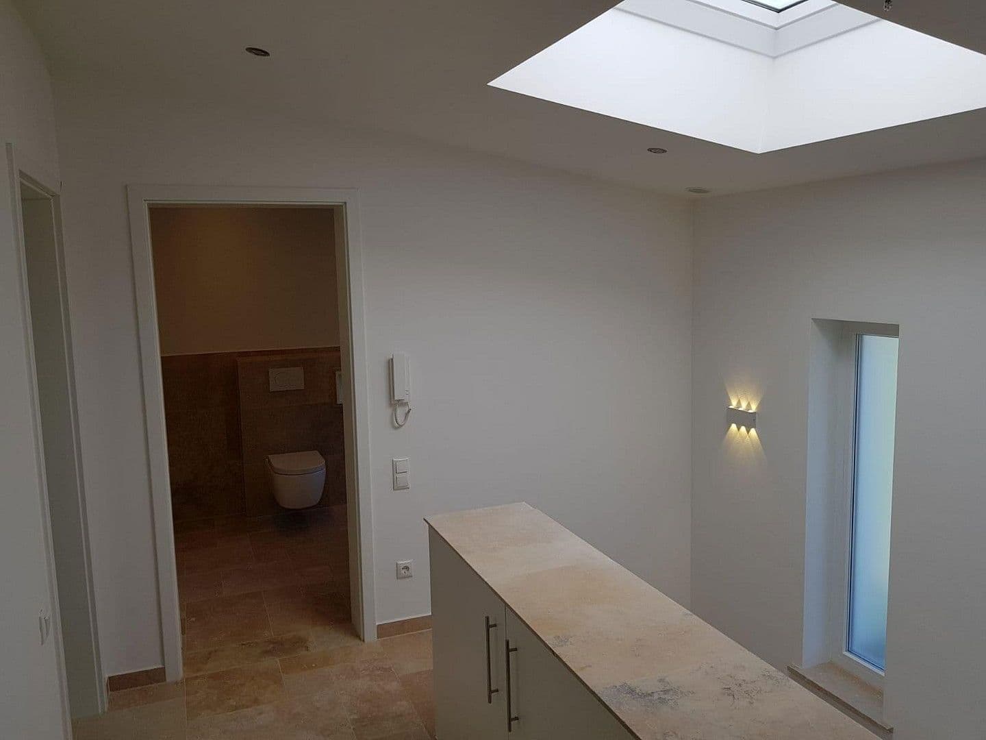 Prenájom domu 155 m², pozemek 300 m², Am Kollergang 4, Nittendorf, Bavorsko Prenájom domu 155 m², pozemek 300 m², Am Kollergang 4, Nittendorf, Bavorsko