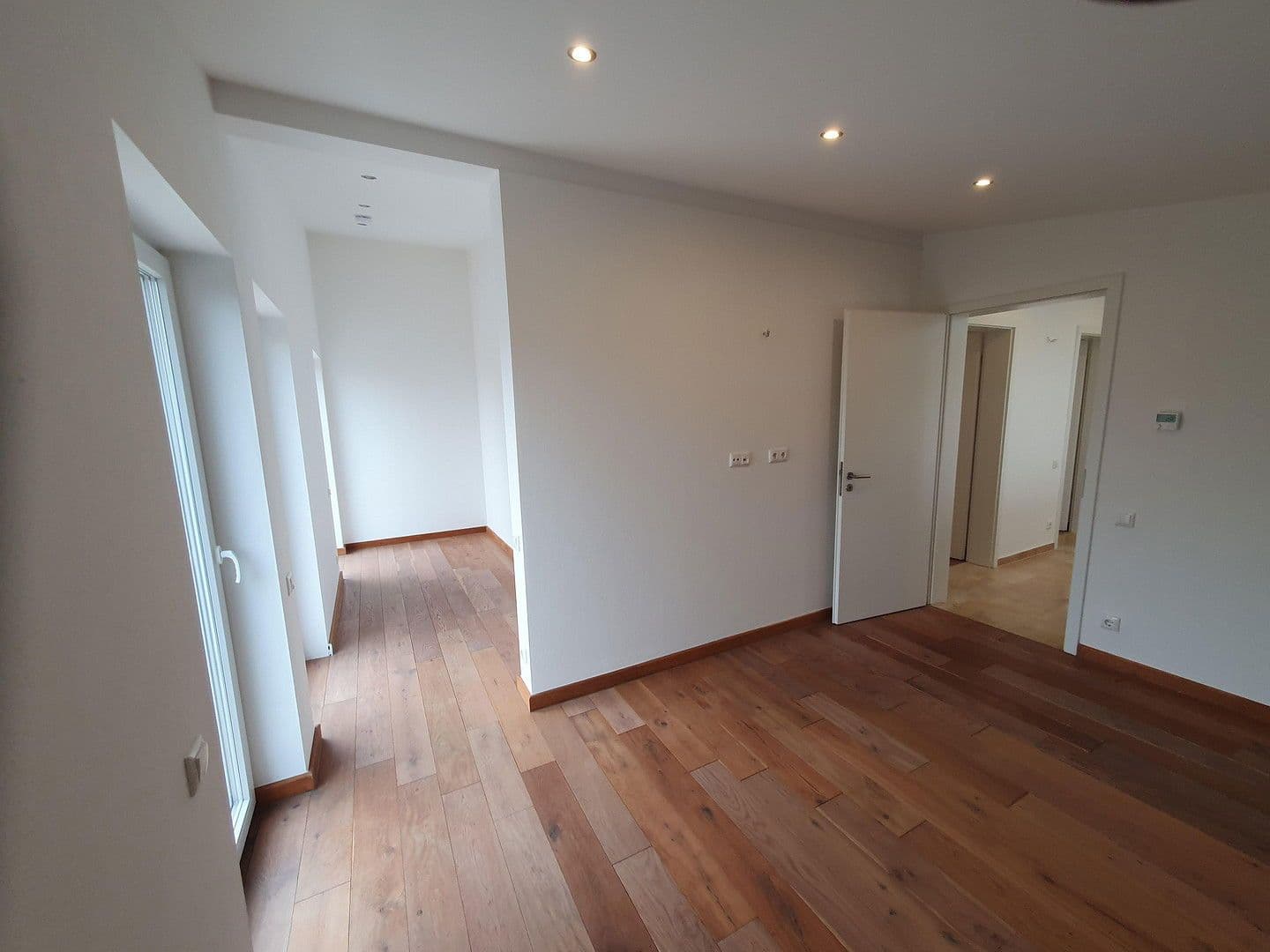 Prenájom domu 155 m², pozemek 300 m², Am Kollergang 4, Nittendorf, Bavorsko Prenájom domu 155 m², pozemek 300 m², Am Kollergang 4, Nittendorf, Bavorsko