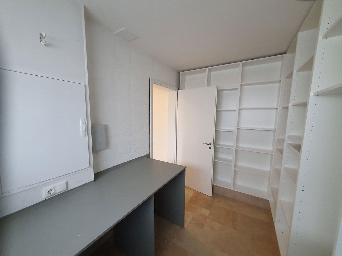 Prenájom domu 155 m², pozemek 300 m², Am Kollergang 4, Nittendorf, Bavorsko Prenájom domu 155 m², pozemek 300 m², Am Kollergang 4, Nittendorf, Bavorsko