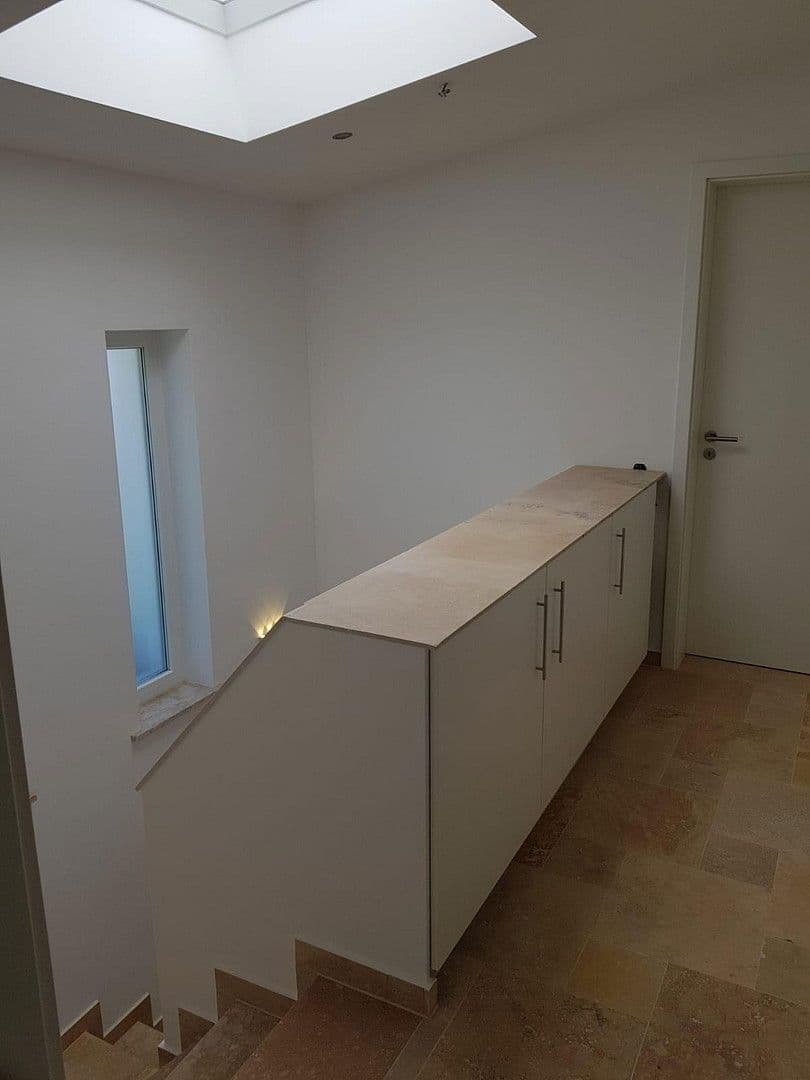 Prenájom domu 155 m², pozemek 300 m², Am Kollergang 4, Nittendorf, Bavorsko Prenájom domu 155 m², pozemek 300 m², Am Kollergang 4, Nittendorf, Bavorsko