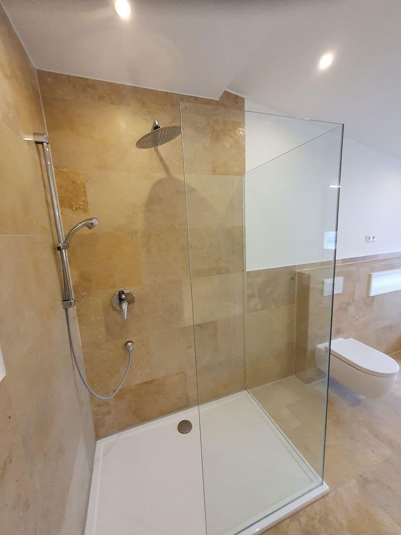 Prenájom domu 155 m², pozemek 300 m², Am Kollergang 4, Nittendorf, Bavorsko Prenájom domu 155 m², pozemek 300 m², Am Kollergang 4, Nittendorf, Bavorsko