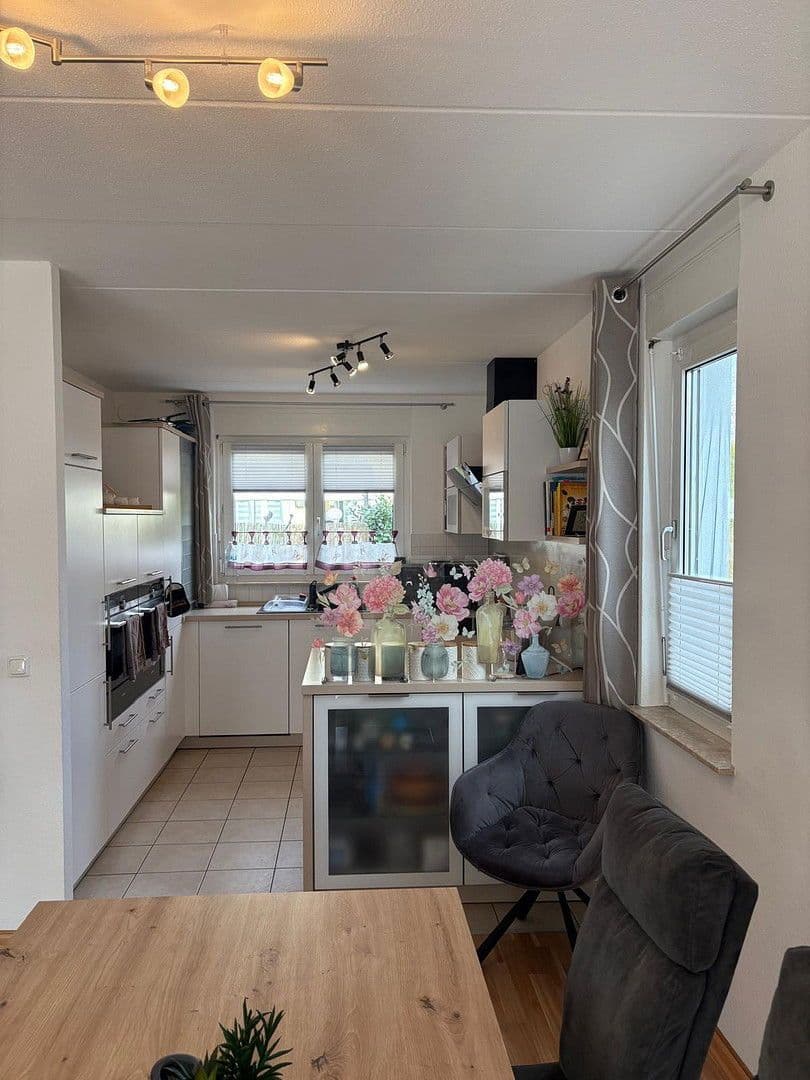 Predaj domu 128 m², pozemek 282 m², Ingolstadt, Bavorsko Predaj domu 128 m², pozemek 282 m², Ingolstadt, Bavorsko