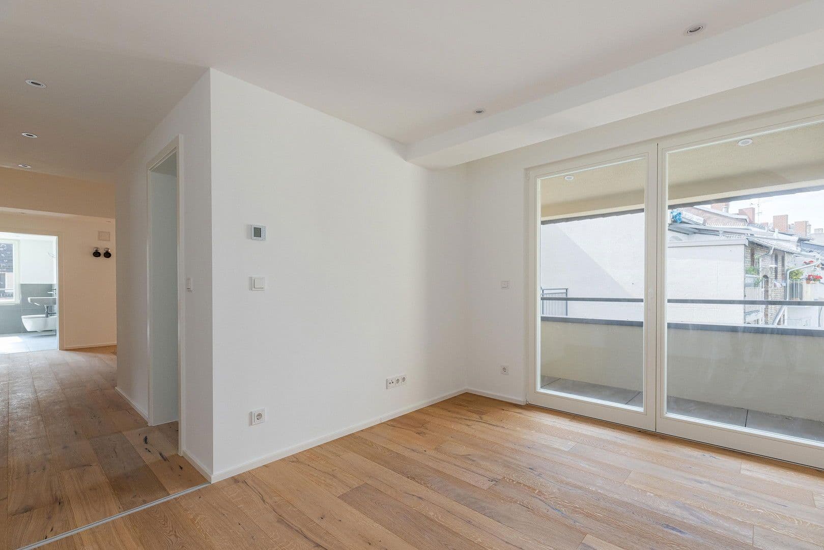Predaj bytu 5-izbový 170 m², Krafftstraße 1, Offenbach, Hesensko Predaj bytu 5-izbový 170 m², Krafftstraße 1, Offenbach, Hesensko