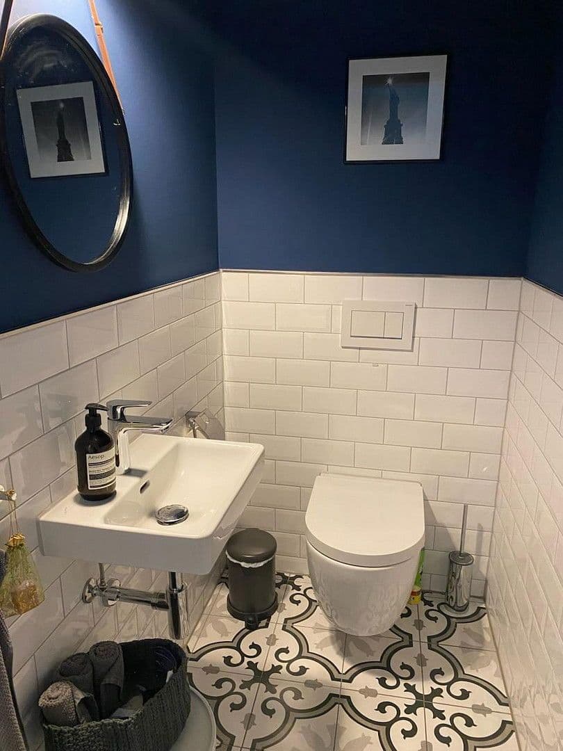 Prenájom bytu 2-izbový 110 m², Stummstrasse, Neunkirchen, Sársko Prenájom bytu 2-izbový 110 m², Stummstrasse, Neunkirchen, Sársko