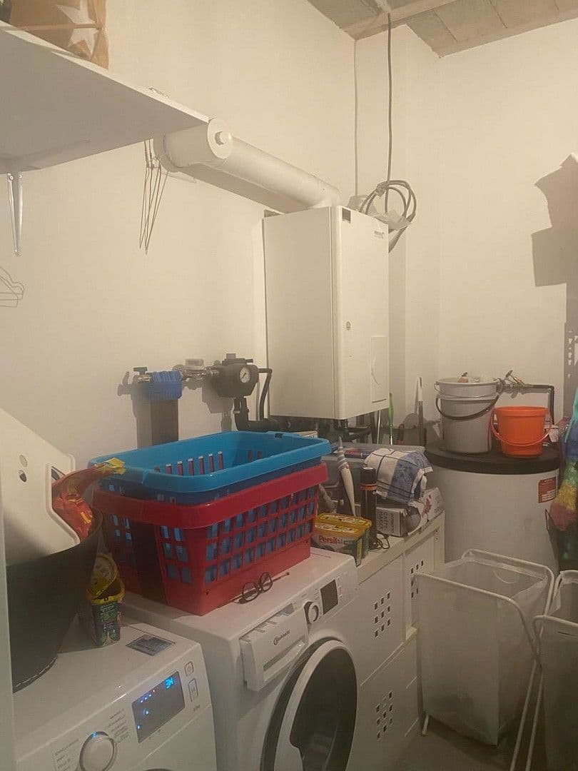 Prenájom bytu 2-izbový 110 m², Stummstrasse, Neunkirchen, Sársko Prenájom bytu 2-izbový 110 m², Stummstrasse, Neunkirchen, Sársko