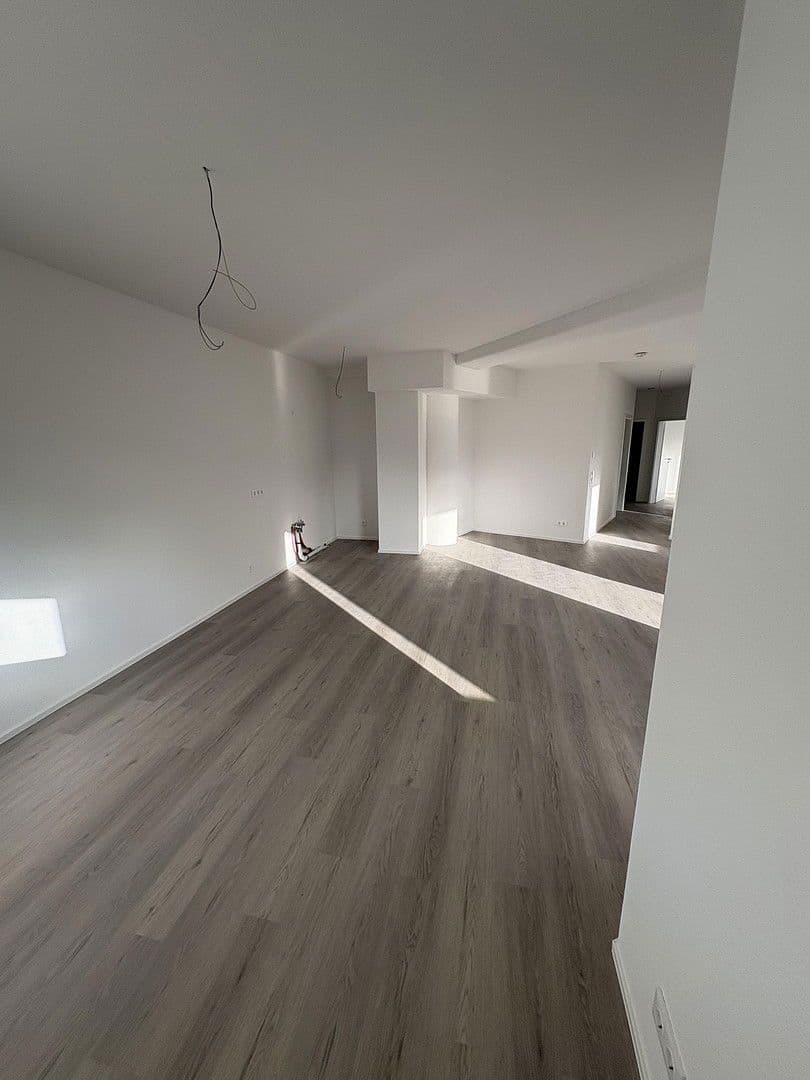 Prenájom bytu 98 m², Petrusstraße 9, Albstadt, Bádensko-Wurttembersko Prenájom bytu 98 m², Petrusstraße 9, Albstadt, Bádensko-Wurttembersko