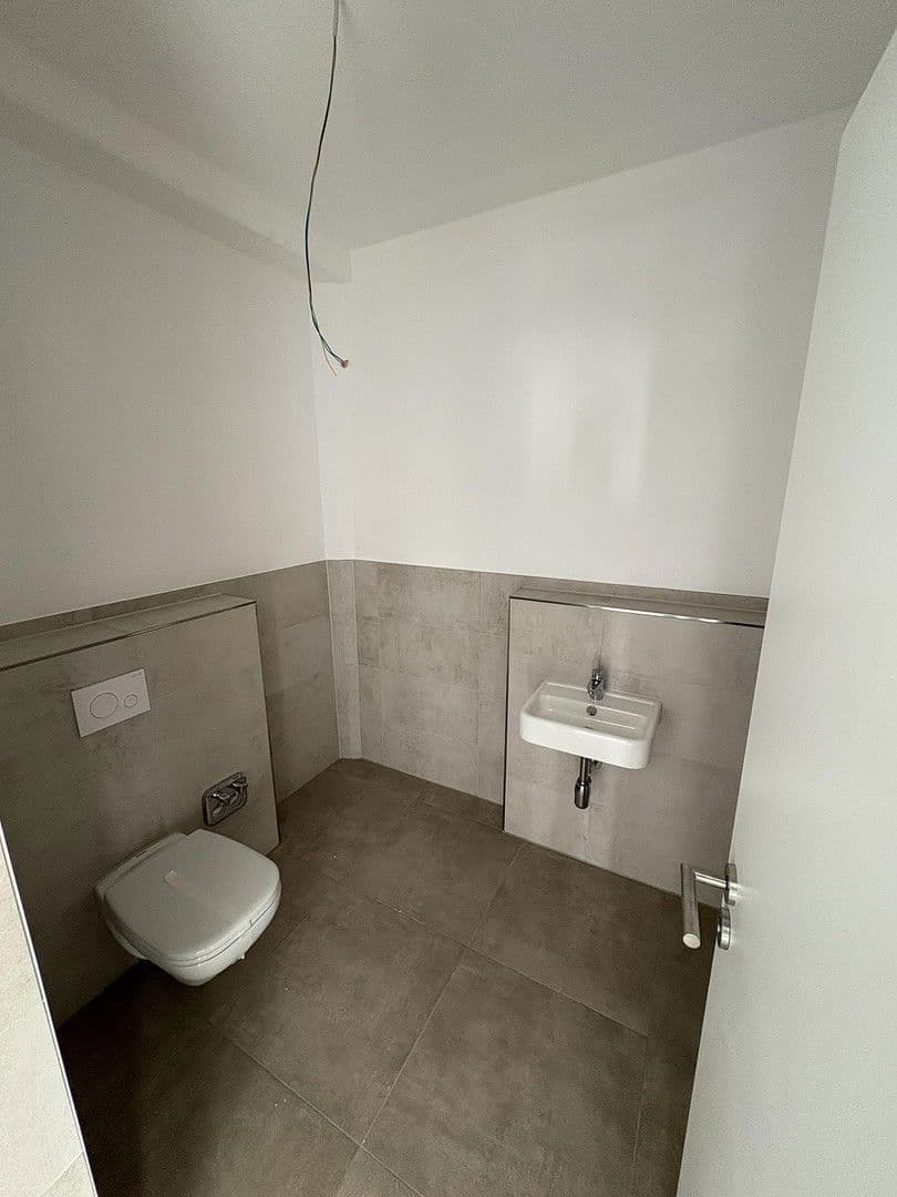 Prenájom bytu 98 m², Petrusstraße 9, Albstadt, Bádensko-Wurttembersko Prenájom bytu 98 m², Petrusstraße 9, Albstadt, Bádensko-Wurttembersko