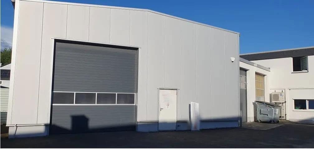 Prenájom nebytového priestoru 2.335 m², Dieselstr. 9, Arnsberg, Severné Porýnie - Westfálsko Prenájom nebytového priestoru 2.335 m², Dieselstr. 9, Arnsberg, Severné Porýnie - Westfálsko