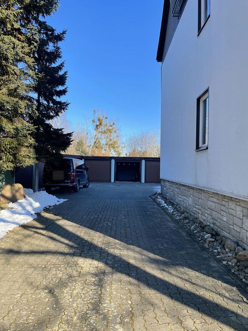 Prenájom bytu 5-izbový 136 m², Bahnhofstr. 34, Helmstedt, Dolné Sasko Prenájom bytu 5-izbový 136 m², Bahnhofstr. 34, Helmstedt, Dolné Sasko