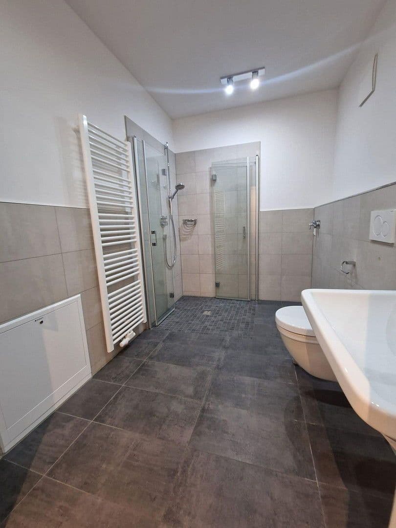 Predaj bytu 2-izbový 43 m², Erkrather Straße 147, Düsseldorf, Severné Porýnie - Westfálsko Predaj bytu 2-izbový 43 m², Erkrather Straße 147, Düsseldorf, Severné Porýnie - Westfálsko