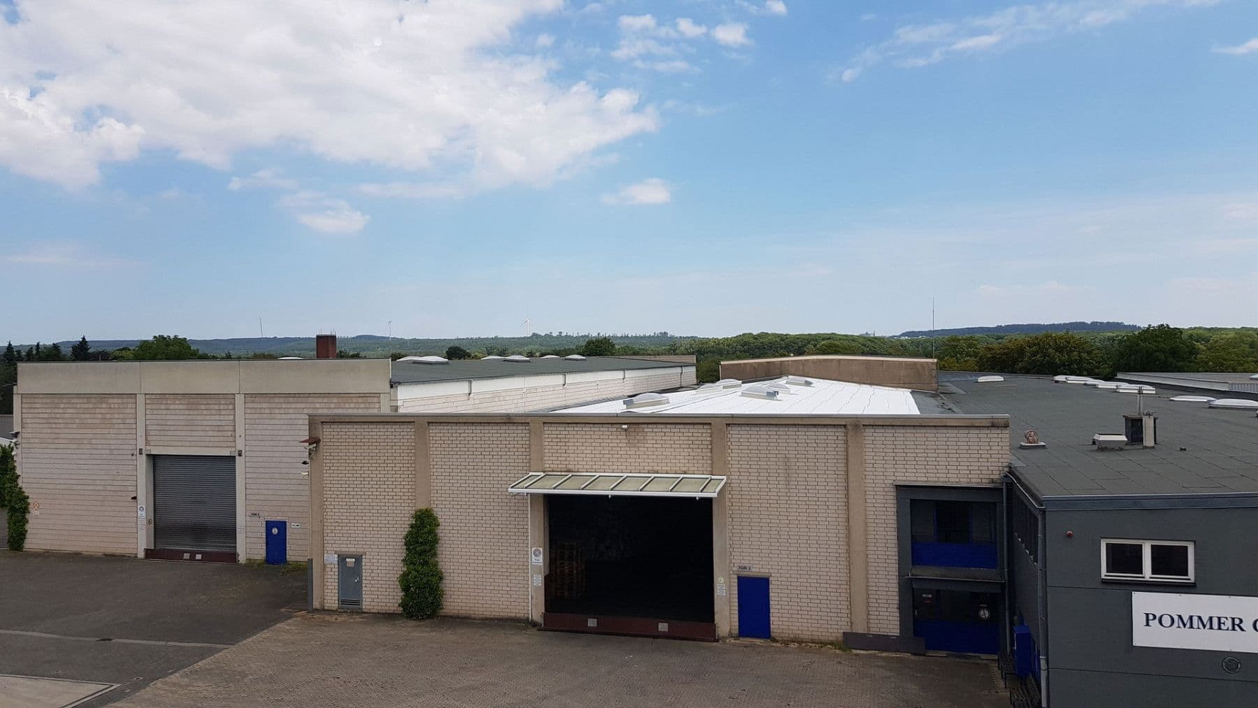 Prenájom nebytového priestoru 411 m², Bodelschwinghstr 23, Kerpen, Severné Porýnie - Westfálsko Prenájom nebytového priestoru 411 m², Bodelschwinghstr 23, Kerpen, Severné Porýnie - Westfálsko