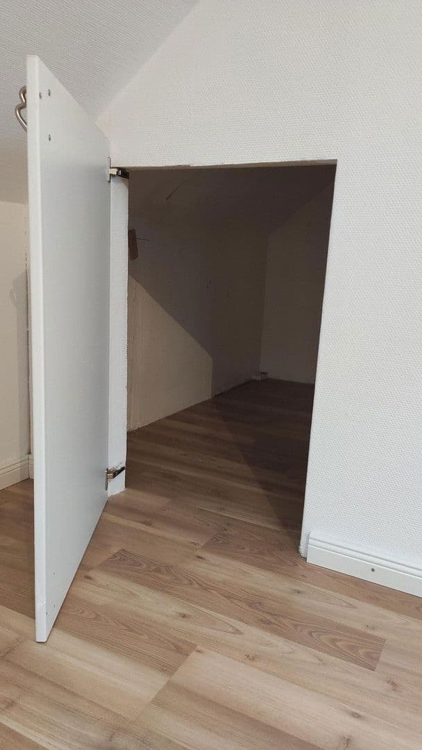 Predaj bytu 3-izbový 106 m², Berlin, Berlín Predaj bytu 3-izbový 106 m², Berlin, Berlín