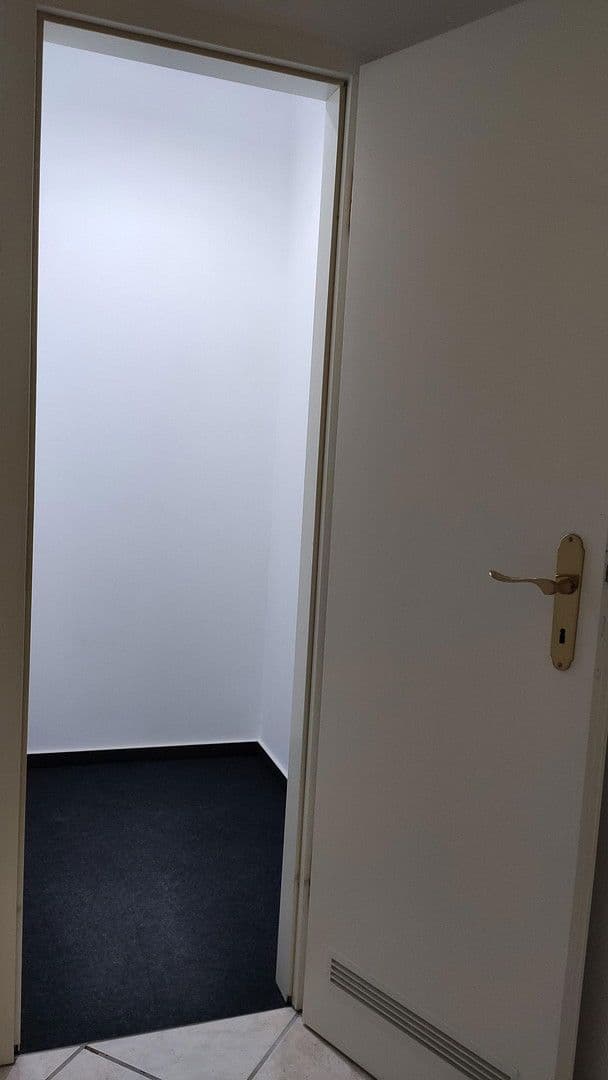 Predaj bytu 3-izbový 106 m², Berlin, Berlín Predaj bytu 3-izbový 106 m², Berlin, Berlín