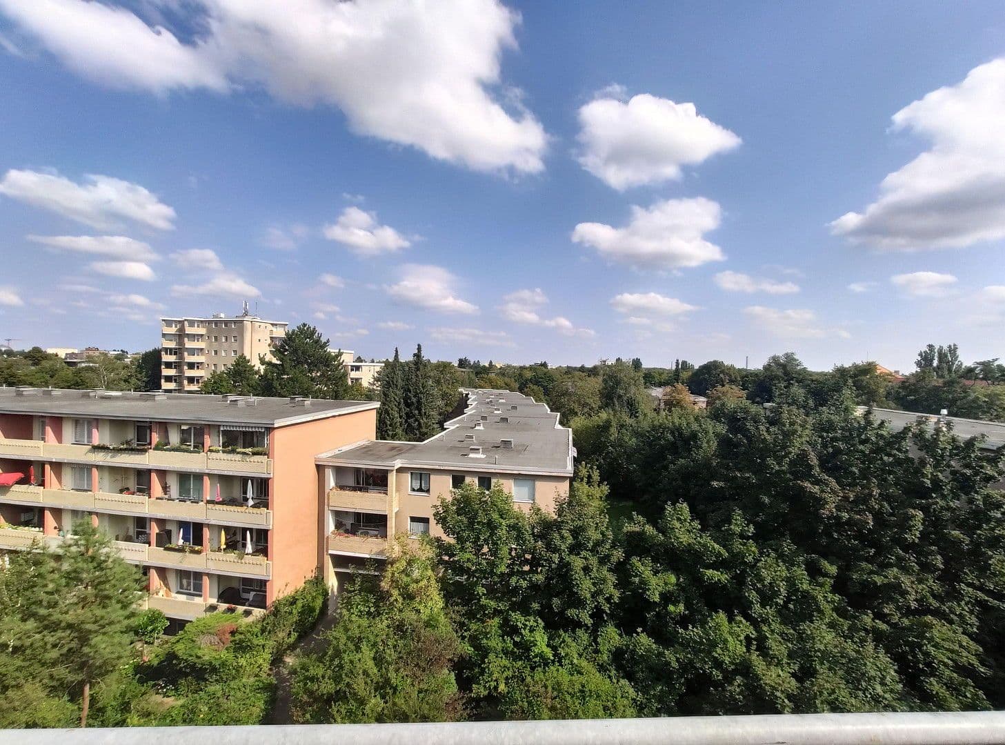 Predaj bytu 3-izbový 106 m², Berlin, Berlín Predaj bytu 3-izbový 106 m², Berlin, Berlín