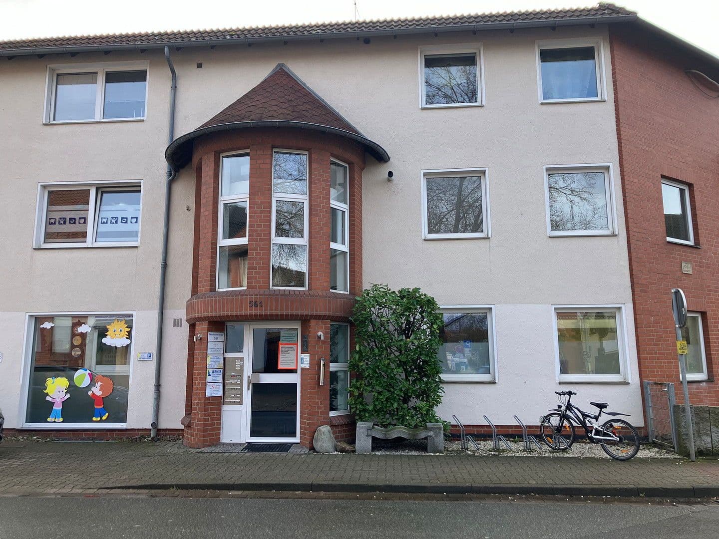 Predaj domu 759 m², pozemek 857 m², Laatzen, Dolné Sasko Predaj domu 759 m², pozemek 857 m², Laatzen, Dolné Sasko