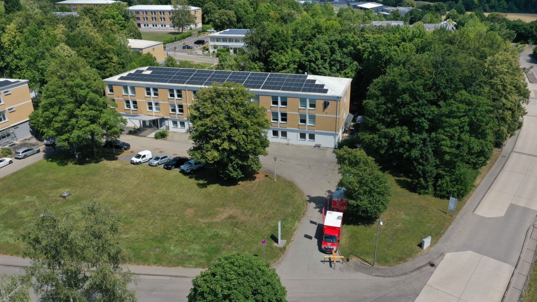 Prenájom kancelárie 2.000 m², Nagold, Bádensko-Wurttembersko Prenájom kancelárie 2.000 m², Nagold, Bádensko-Wurttembersko