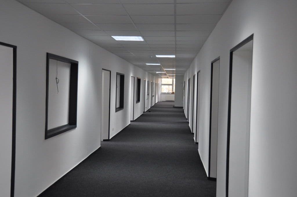 Prenájom kancelárie 2.000 m², Nagold, Bádensko-Wurttembersko Prenájom kancelárie 2.000 m², Nagold, Bádensko-Wurttembersko