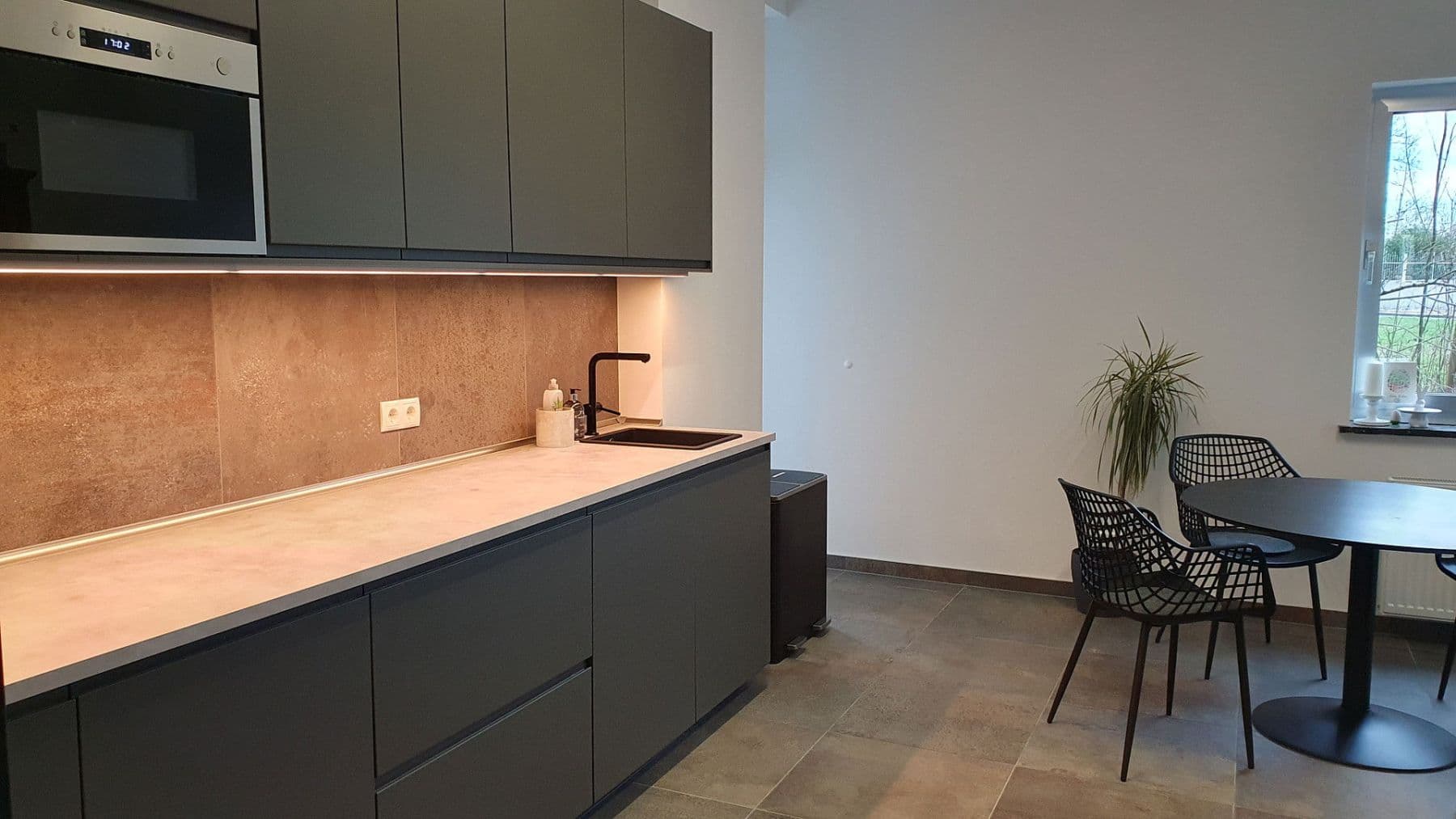 Prenájom kancelárie 2.000 m², Nagold, Bádensko-Wurttembersko Prenájom kancelárie 2.000 m², Nagold, Bádensko-Wurttembersko