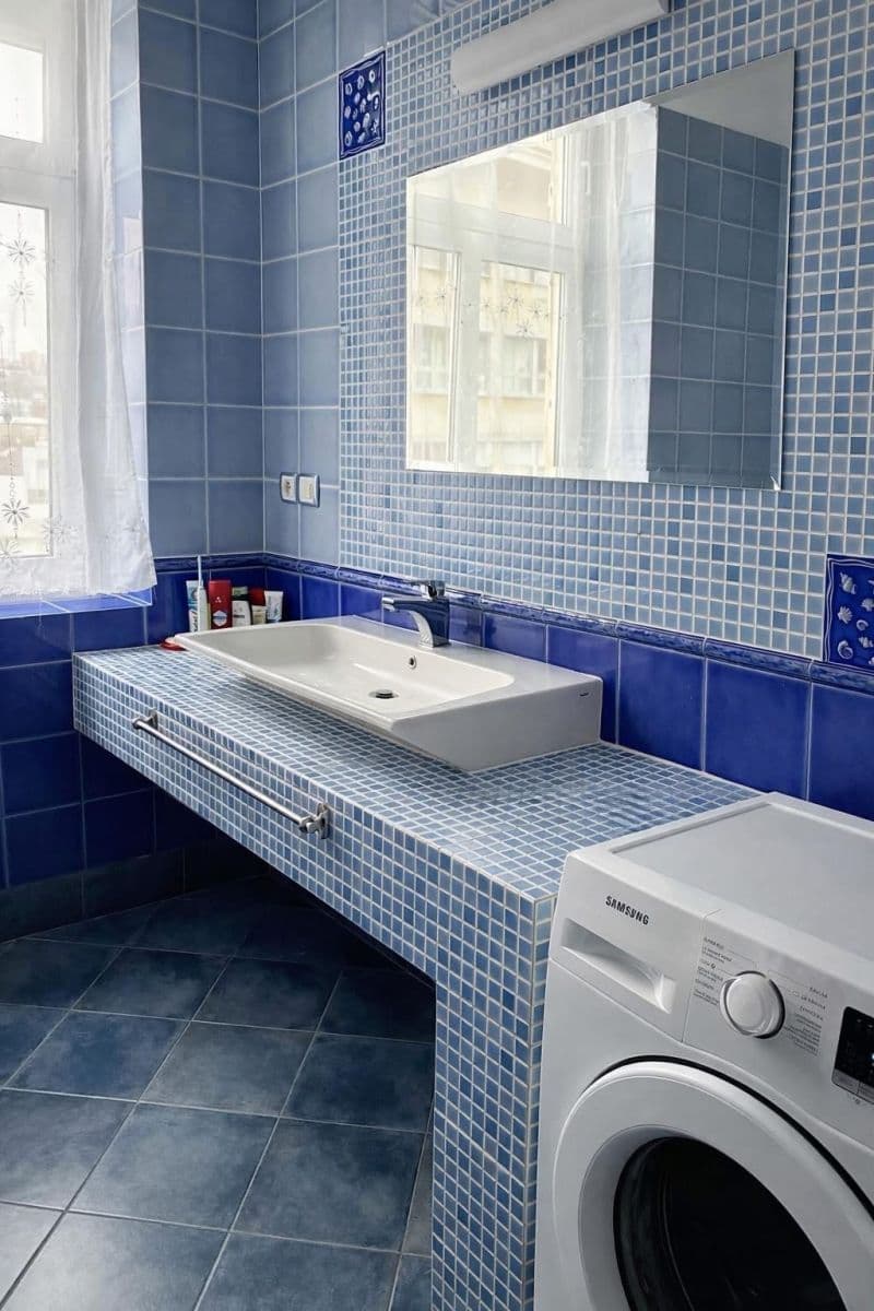 Prenájom bytu 2-izbový 52 m², náměstí Dr. M. Horákové, Karlovy Vary, Karlovarský kraj Prenájom bytu 2-izbový 52 m², náměstí Dr. M. Horákové, Karlovy Vary, Karlovarský kraj