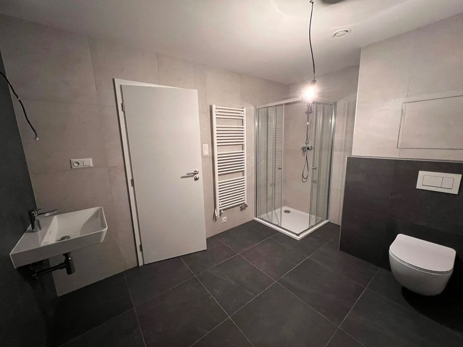 Prenájom bytu 2-izbový 70 m², Okružní, Jihlava, Kraj Vysočina Prenájom bytu 2-izbový 70 m², Okružní, Jihlava, Kraj Vysočina