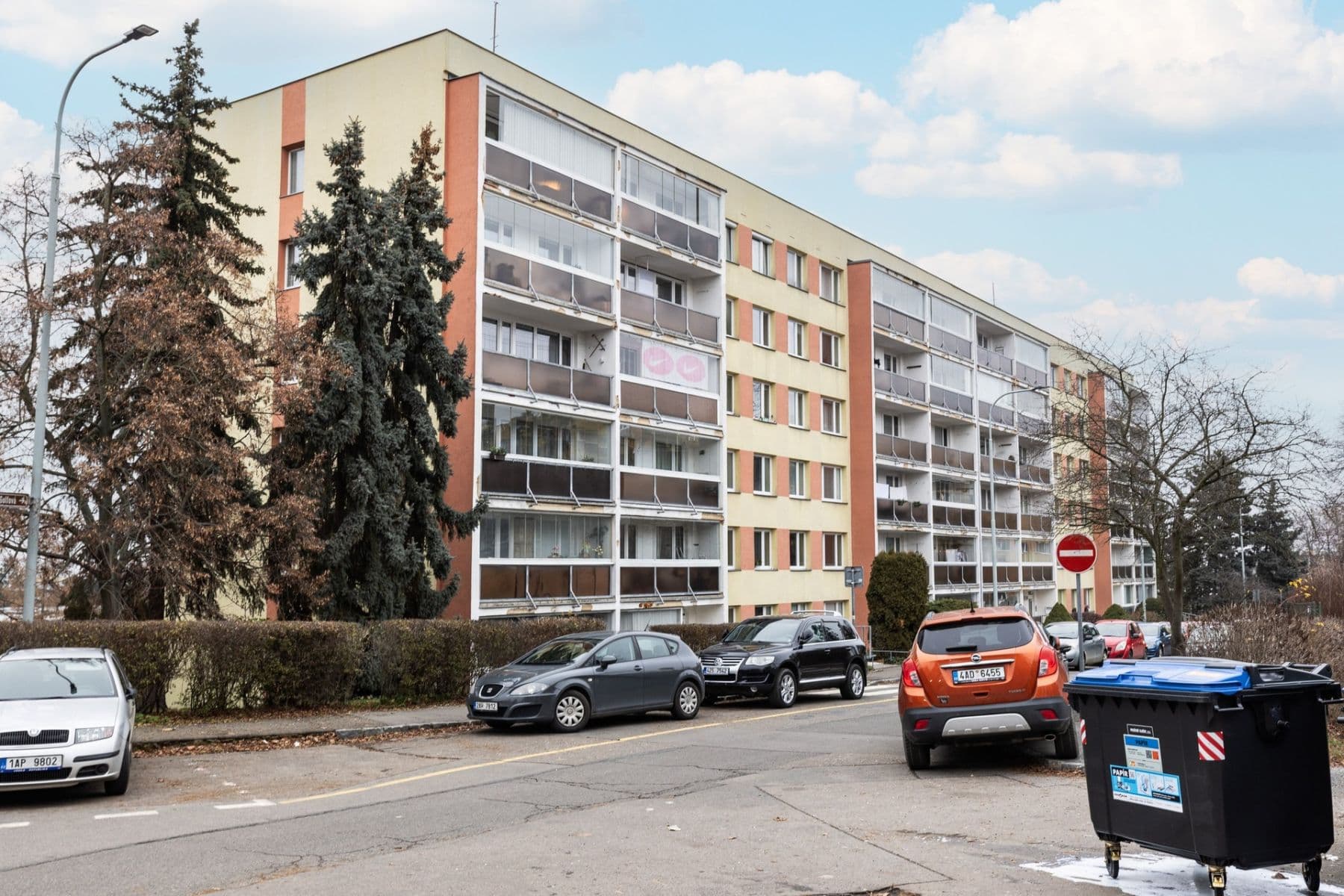 Prenájom bytu 2-izbový 40 m², Golfová, Praha, Praha Prenájom bytu 2-izbový 40 m², Golfová, Praha, Praha