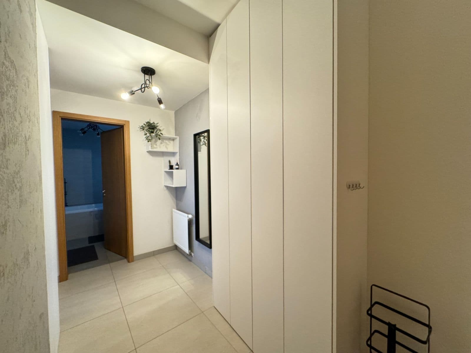 Prenájom bytu 1-izbový 56 m², Argentinská, Praha, Praha Prenájom bytu 1-izbový 56 m², Argentinská, Praha, Praha