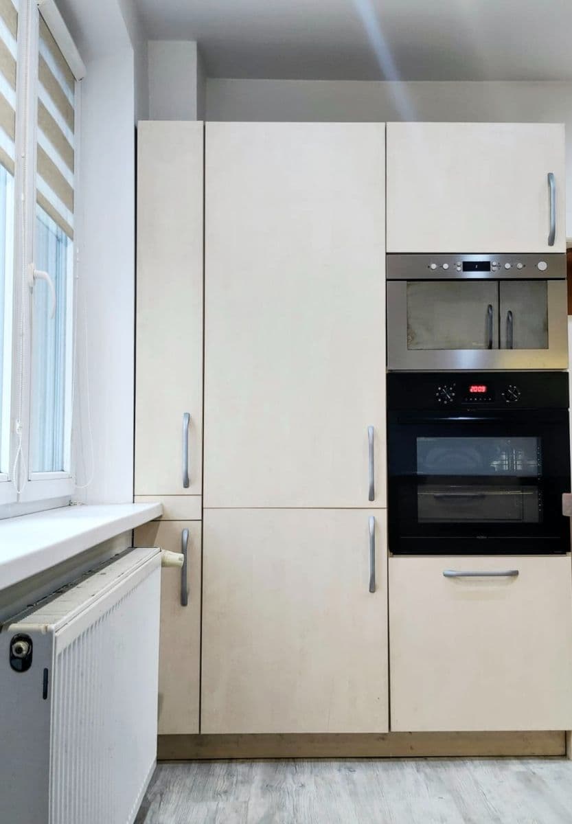 Predaj bytu 2-izbový 53 m², Evropská, Praha, Praha Predaj bytu 2-izbový 53 m², Evropská, Praha, Praha