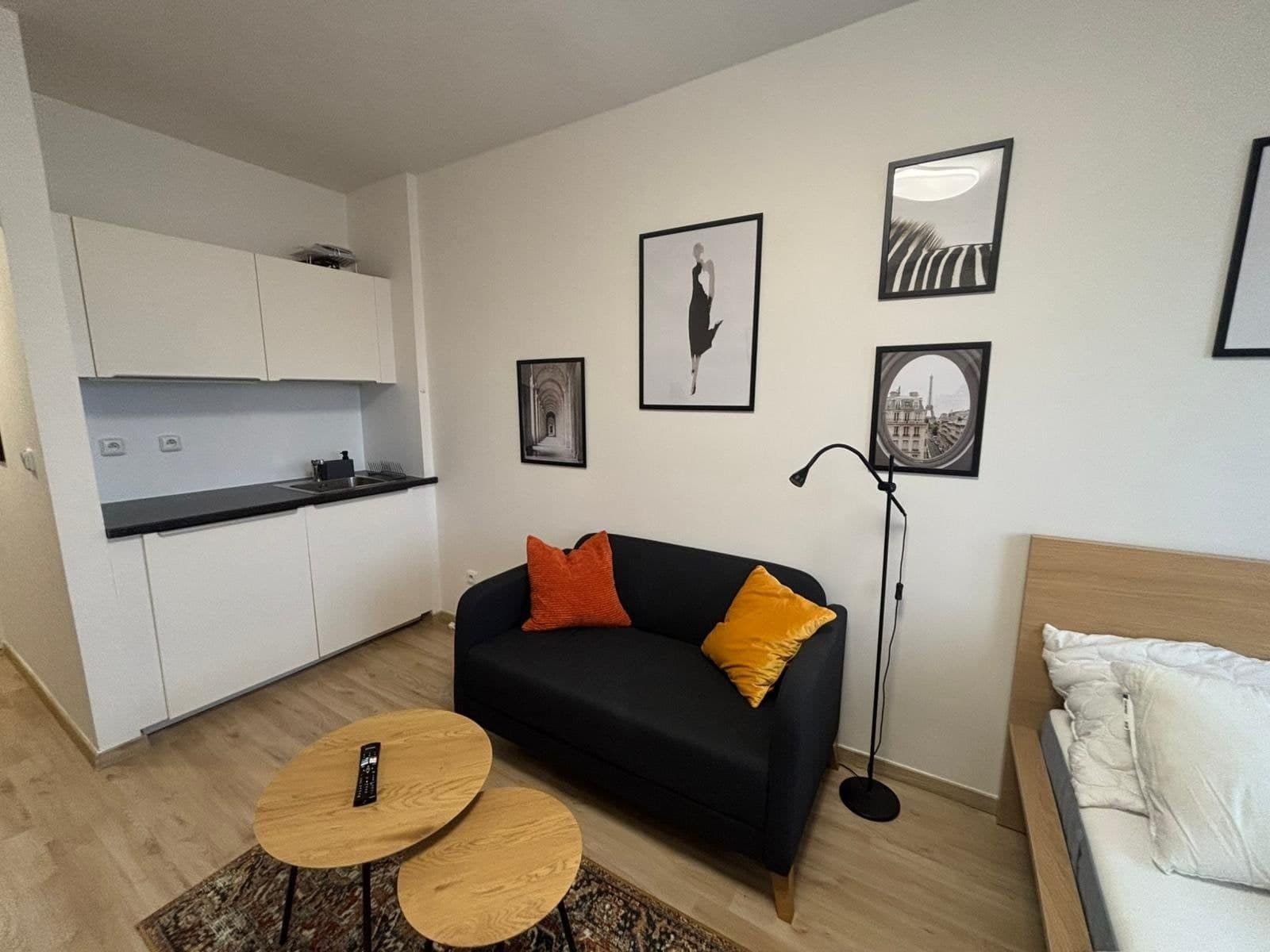 Prenájom bytu 1-izbový 26 m², Peroutkova, Praha, Praha Prenájom bytu 1-izbový 26 m², Peroutkova, Praha, Praha