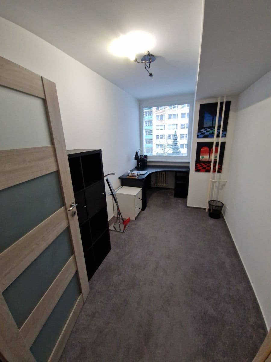 Prenájom bytu 4-izbový 82 m², Havlíčkova, Mladá Boleslav, Středočeský kraj Prenájom bytu 4-izbový 82 m², Havlíčkova, Mladá Boleslav, Středočeský kraj