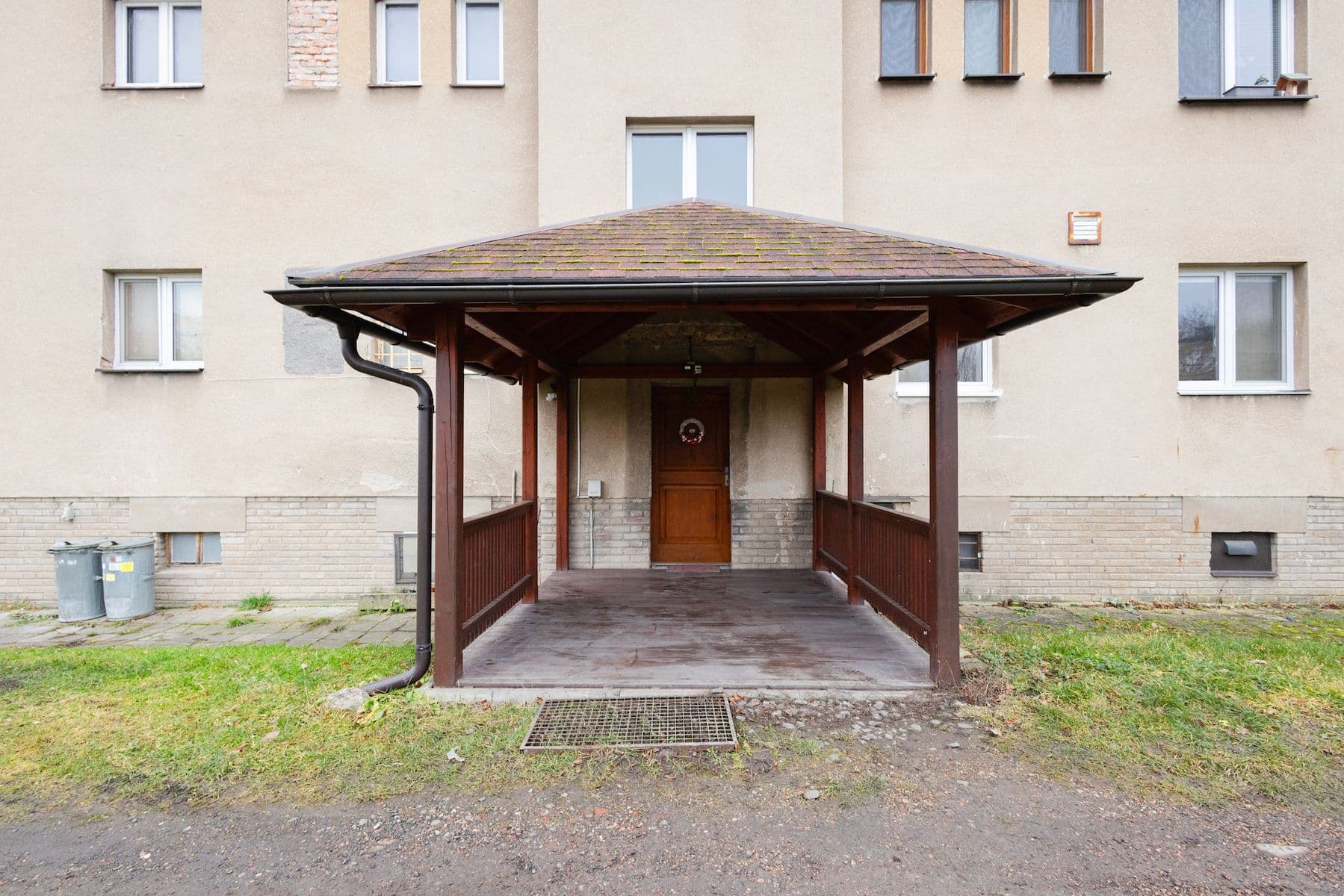 Predaj bytu 3-izbový 88 m², Osvobození, Dymokury, Středočeský kraj Predaj bytu 3-izbový 88 m², Osvobození, Dymokury, Středočeský kraj