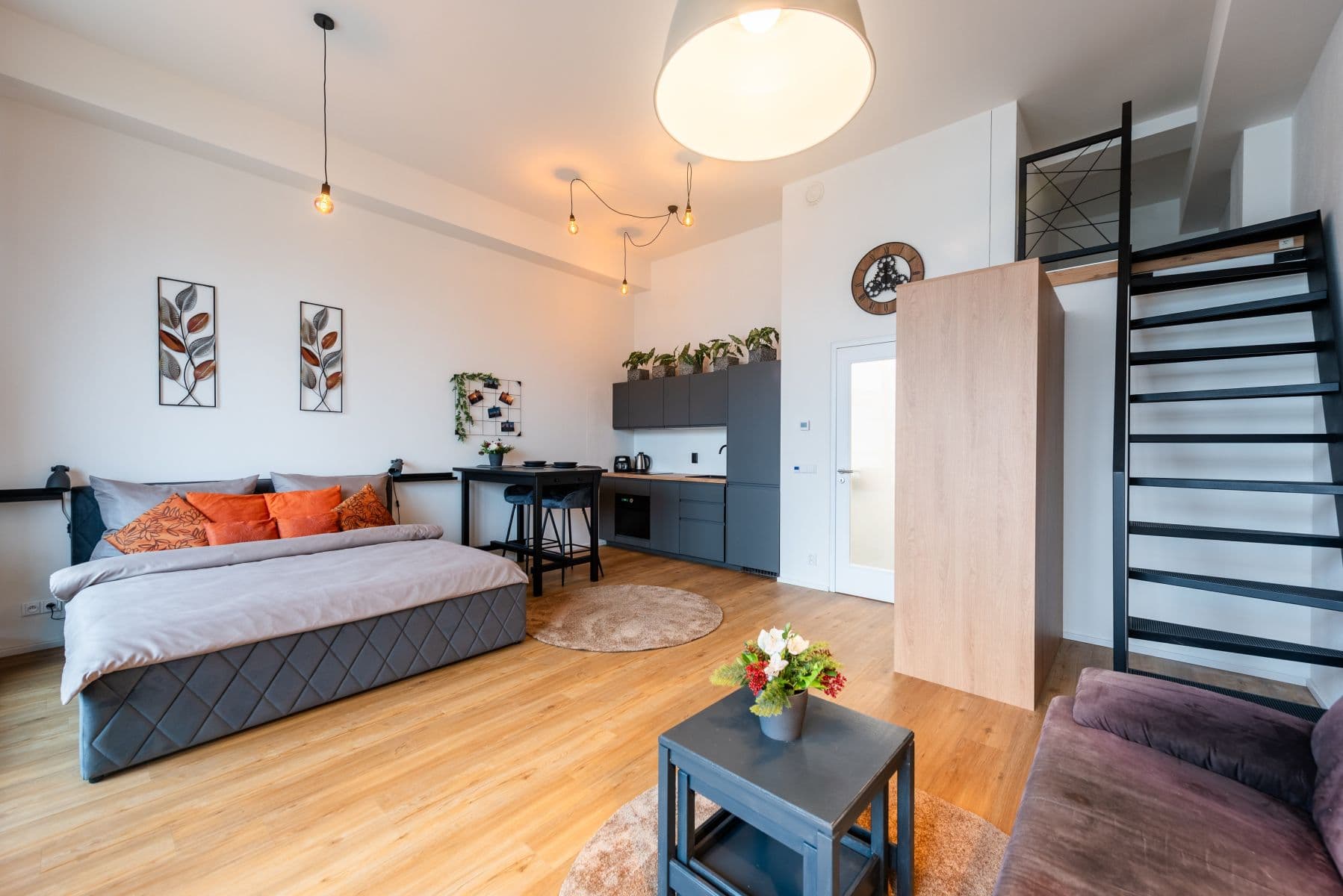 Prenájom bytu 55 m², Malešická, Praha, Praha Prenájom bytu 55 m², Malešická, Praha, Praha