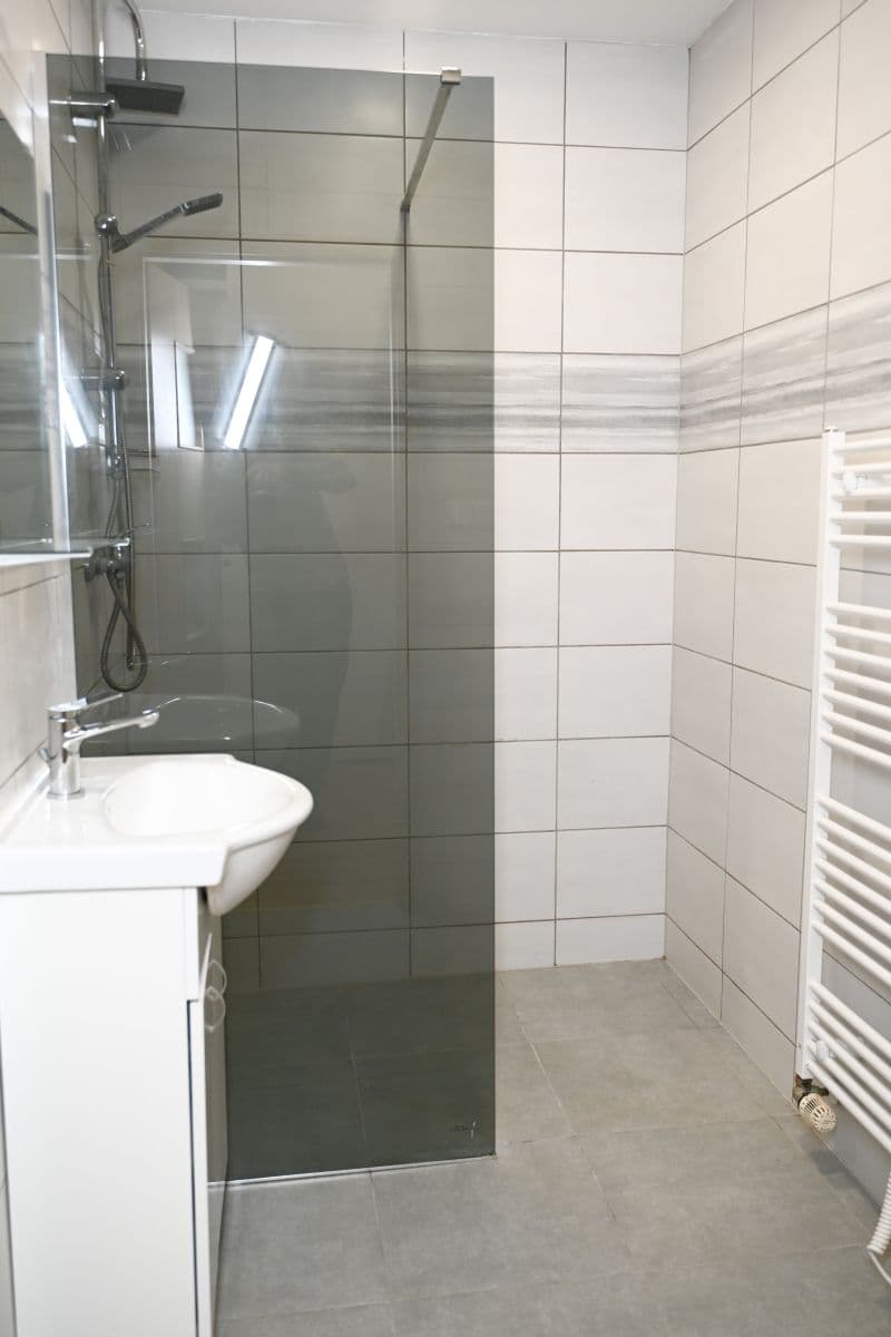 Prenájom bytu 45 m², Družstevní, Praha, Praha Prenájom bytu 45 m², Družstevní, Praha, Praha