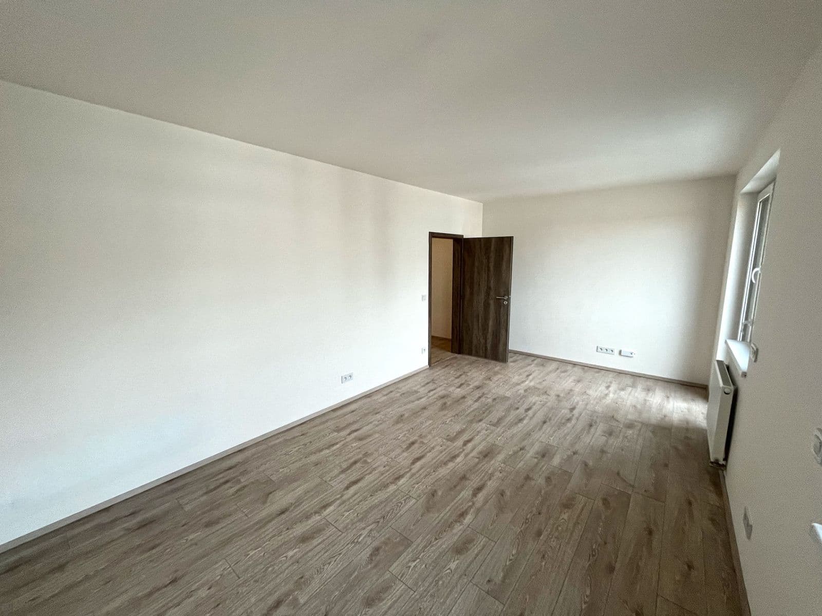 Prenájom bytu 1-izbový 30 m², Fabiánové, Praha, Praha Prenájom bytu 1-izbový 30 m², Fabiánové, Praha, Praha