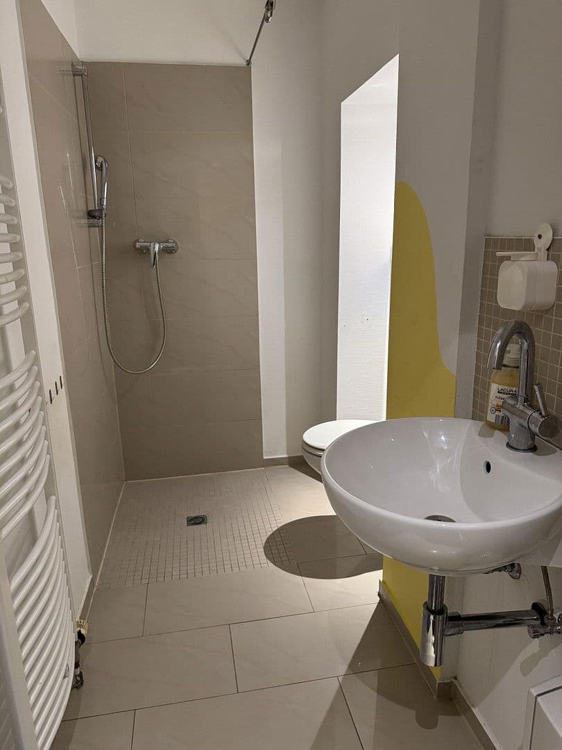 Predaj bytu 2-izbový 66 m², Kirchstr. 39, Düsseldorf, Severné Porýnie - Westfálsko Predaj bytu 2-izbový 66 m², Kirchstr. 39, Düsseldorf, Severné Porýnie - Westfálsko