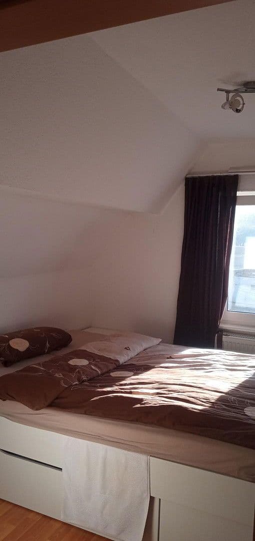 Predaj domu 148 m², pozemek 180 m², Mühlacker, Bádensko-Wurttembersko Predaj domu 148 m², pozemek 180 m², Mühlacker, Bádensko-Wurttembersko