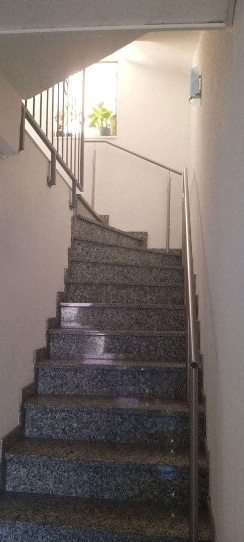 Predaj domu 148 m², pozemek 180 m², Mühlacker, Bádensko-Wurttembersko Predaj domu 148 m², pozemek 180 m², Mühlacker, Bádensko-Wurttembersko