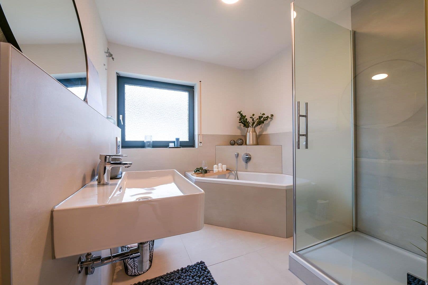 Predaj domu 161 m², pozemek 216 m², Bad Friedrichshall, Bádensko-Wurttembersko Predaj domu 161 m², pozemek 216 m², Bad Friedrichshall, Bádensko-Wurttembersko