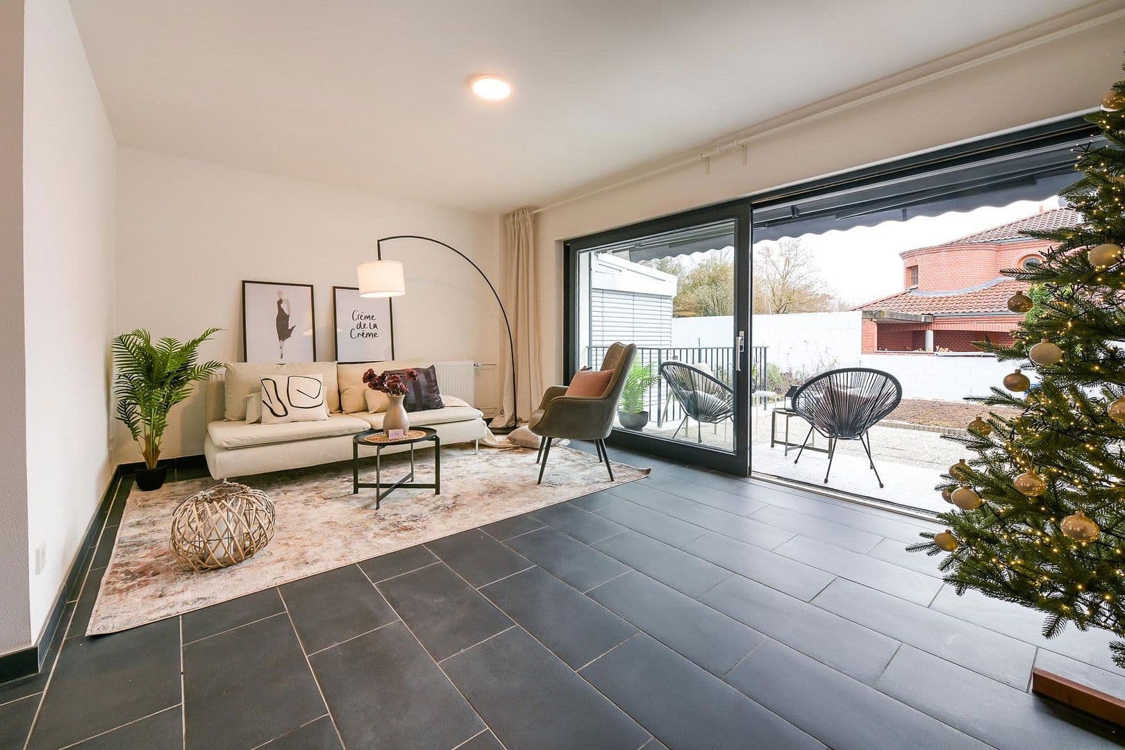 Predaj domu 161 m², pozemek 216 m², Bad Friedrichshall, Bádensko-Wurttembersko Predaj domu 161 m², pozemek 216 m², Bad Friedrichshall, Bádensko-Wurttembersko