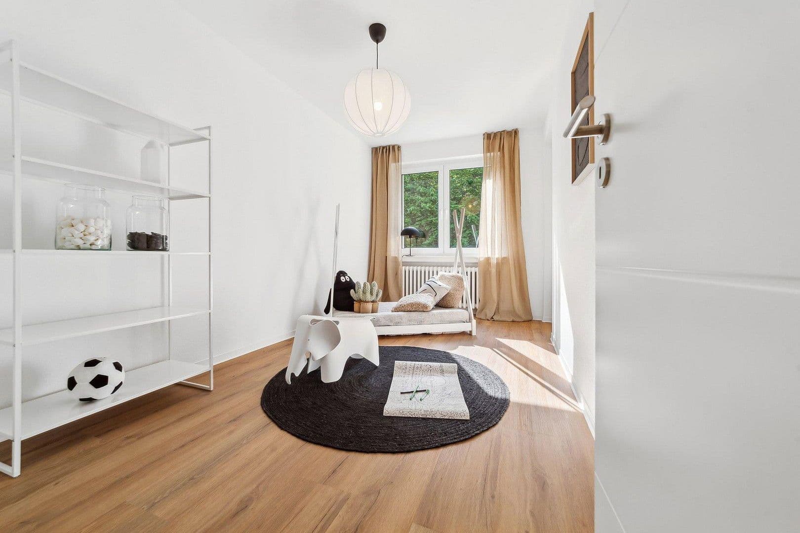 Prenájom bytu 3-izbový 75 m², Bad Rothenfelde, Dolné Sasko Prenájom bytu 3-izbový 75 m², Bad Rothenfelde, Dolné Sasko