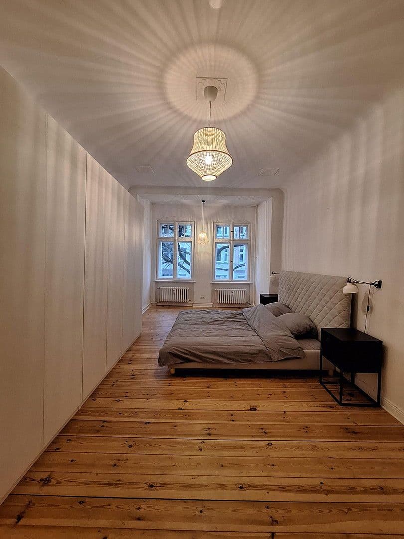 Prenájom bytu 2-izbový 66 m², Konradinstraße 28, Berlin, Berlín Prenájom bytu 2-izbový 66 m², Konradinstraße 28, Berlin, Berlín