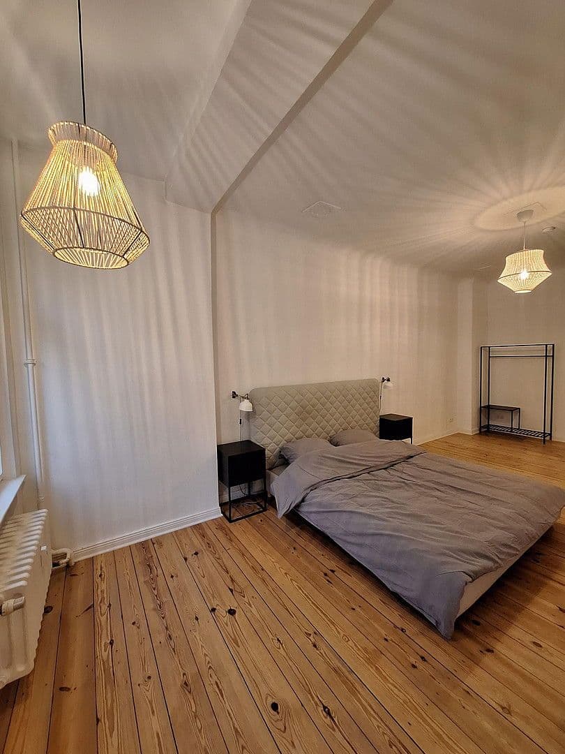 Prenájom bytu 2-izbový 66 m², Konradinstraße 28, Berlin, Berlín Prenájom bytu 2-izbový 66 m², Konradinstraße 28, Berlin, Berlín