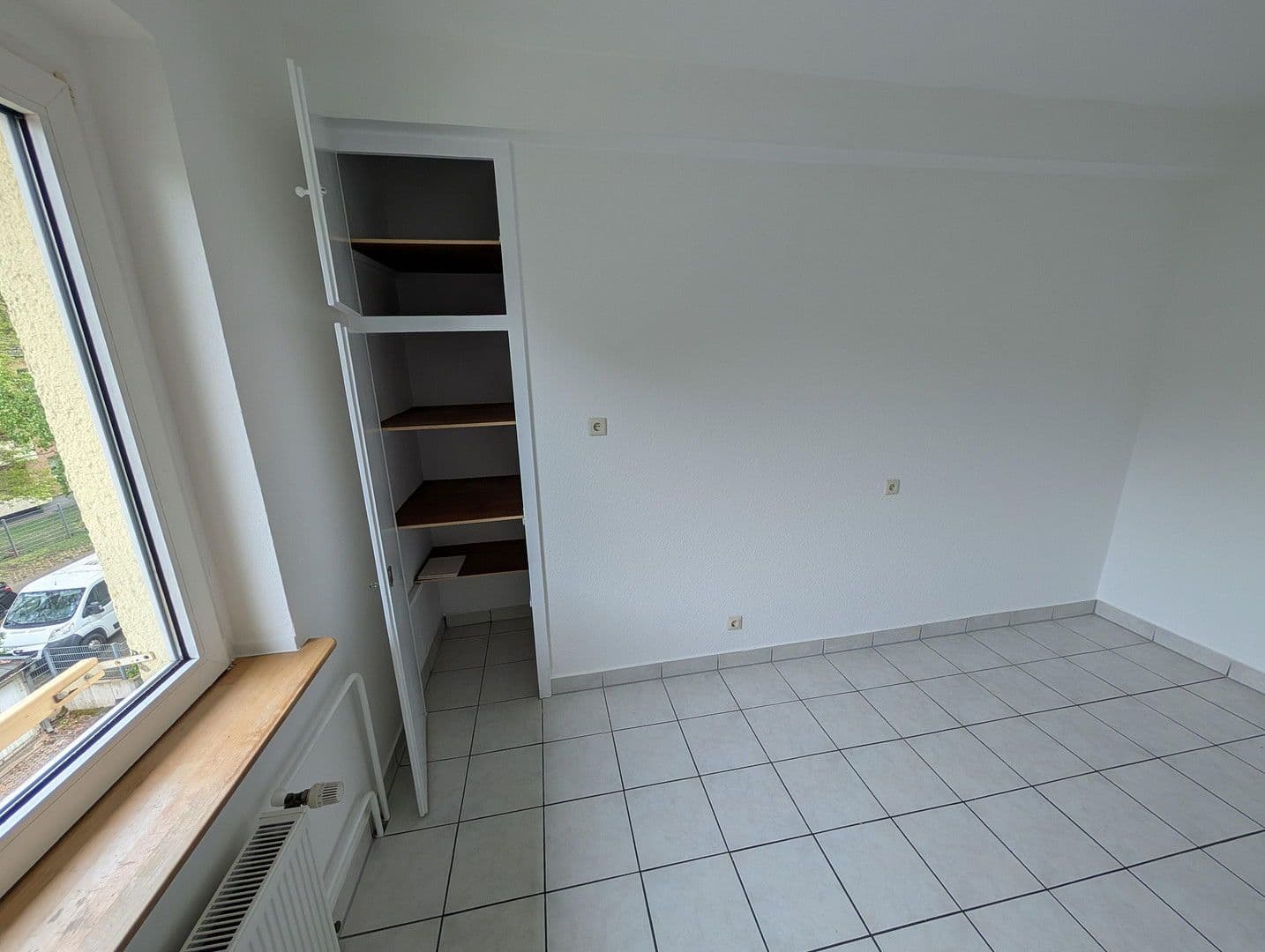 Prenájom bytu 2-izbový 67 m², Köln, Severné Porýnie - Westfálsko Prenájom bytu 2-izbový 67 m², Köln, Severné Porýnie - Westfálsko