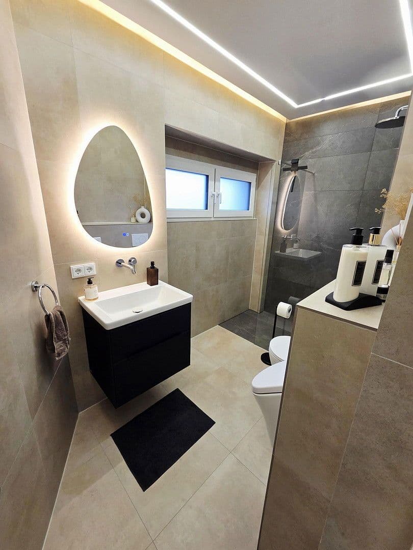 Predaj domu 150 m², pozemek 380 m², Essen, Severné Porýnie - Westfálsko Predaj domu 150 m², pozemek 380 m², Essen, Severné Porýnie - Westfálsko