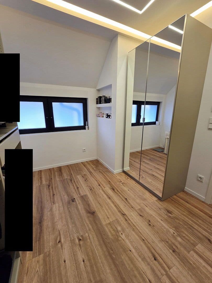 Predaj domu 150 m², pozemek 380 m², Essen, Severné Porýnie - Westfálsko Predaj domu 150 m², pozemek 380 m², Essen, Severné Porýnie - Westfálsko