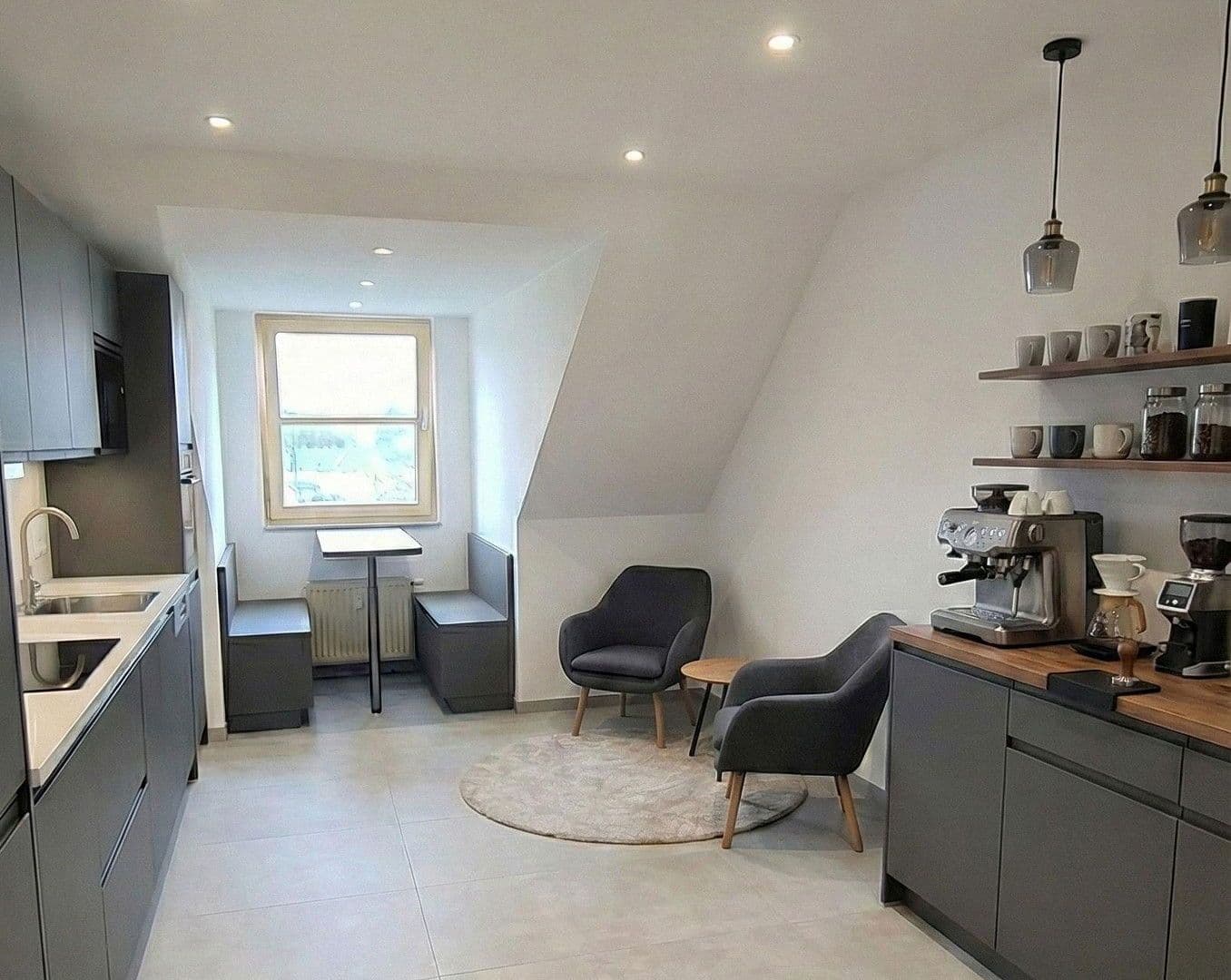 Predaj bytu 2-izbový 52 m², Rodderweg 54, Köln (Sürth), Severné Porýnie - Westfálsko Predaj bytu 2-izbový 52 m², Rodderweg 54, Köln (Sürth), Severné Porýnie - Westfálsko