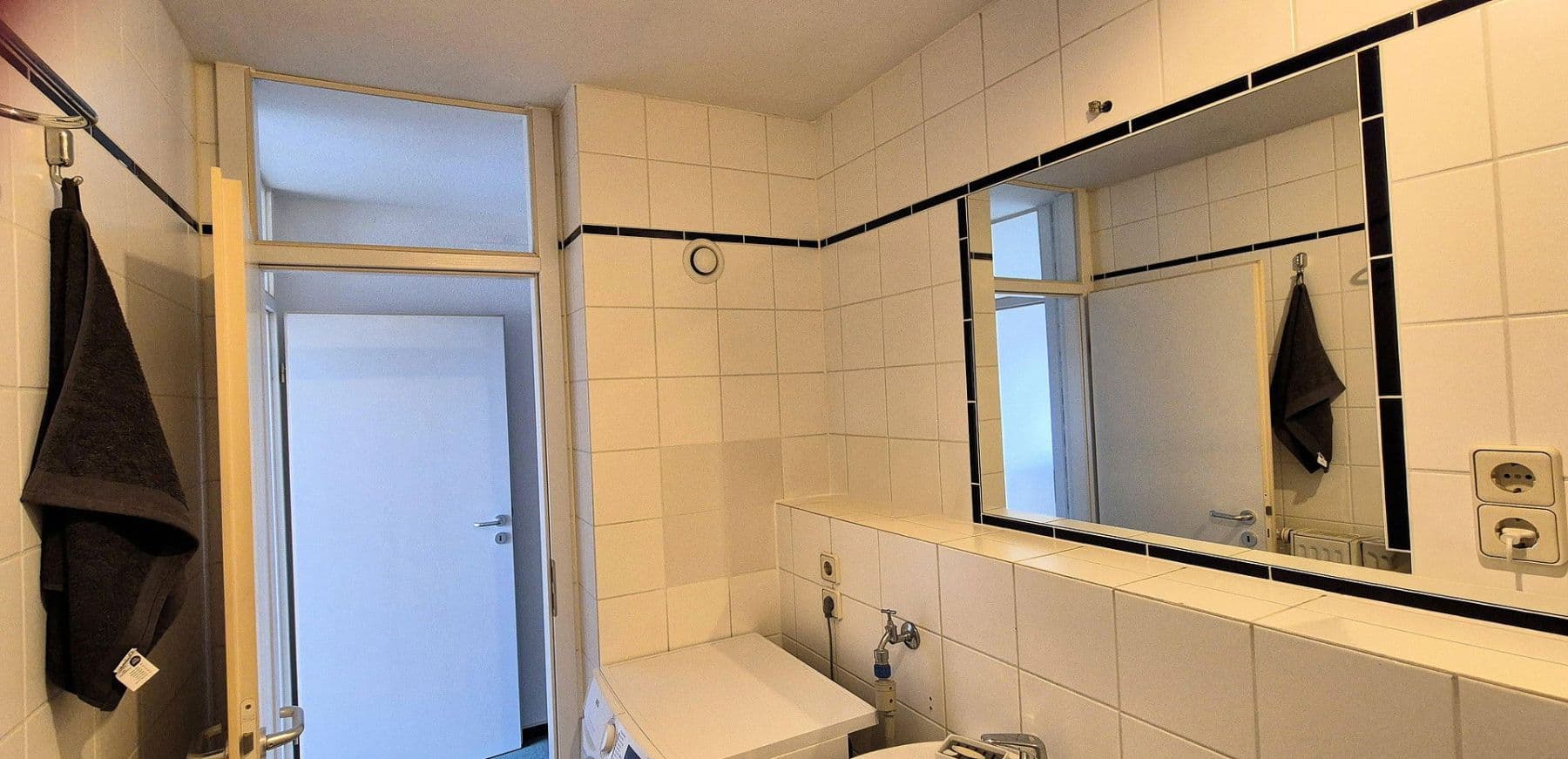 Predaj bytu 2-izbový 52 m², Rodderweg 54, Köln (Sürth), Severné Porýnie - Westfálsko Predaj bytu 2-izbový 52 m², Rodderweg 54, Köln (Sürth), Severné Porýnie - Westfálsko