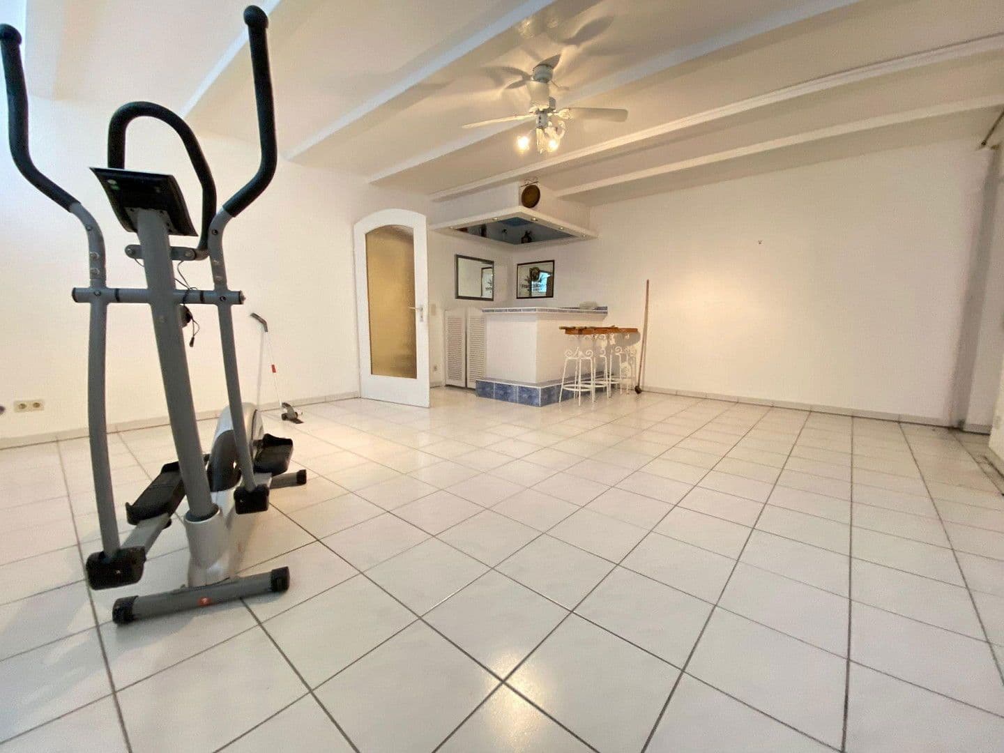 Predaj domu 153 m², pozemek 212 m², Bietigheim, Bádensko-Wurttembersko Predaj domu 153 m², pozemek 212 m², Bietigheim, Bádensko-Wurttembersko