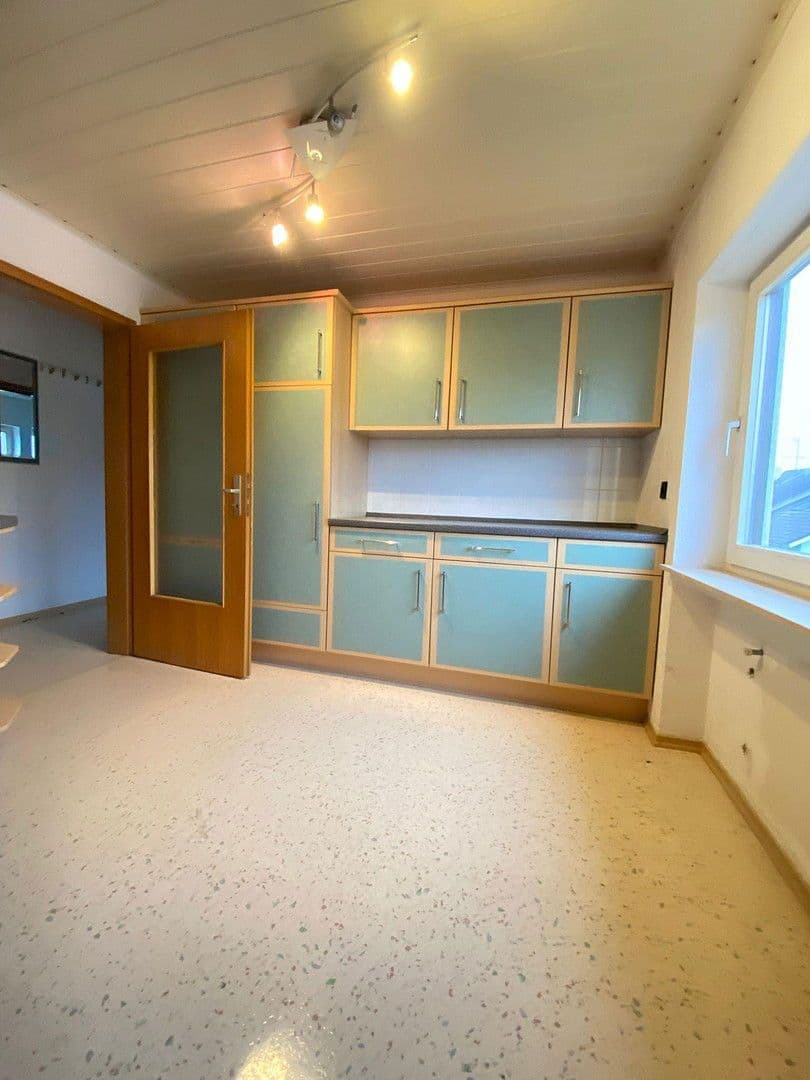 Predaj domu 153 m², pozemek 212 m², Bietigheim, Bádensko-Wurttembersko Predaj domu 153 m², pozemek 212 m², Bietigheim, Bádensko-Wurttembersko