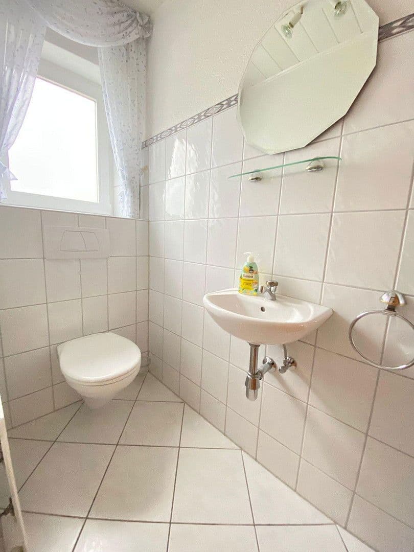 Predaj domu 153 m², pozemek 212 m², Bietigheim, Bádensko-Wurttembersko Predaj domu 153 m², pozemek 212 m², Bietigheim, Bádensko-Wurttembersko